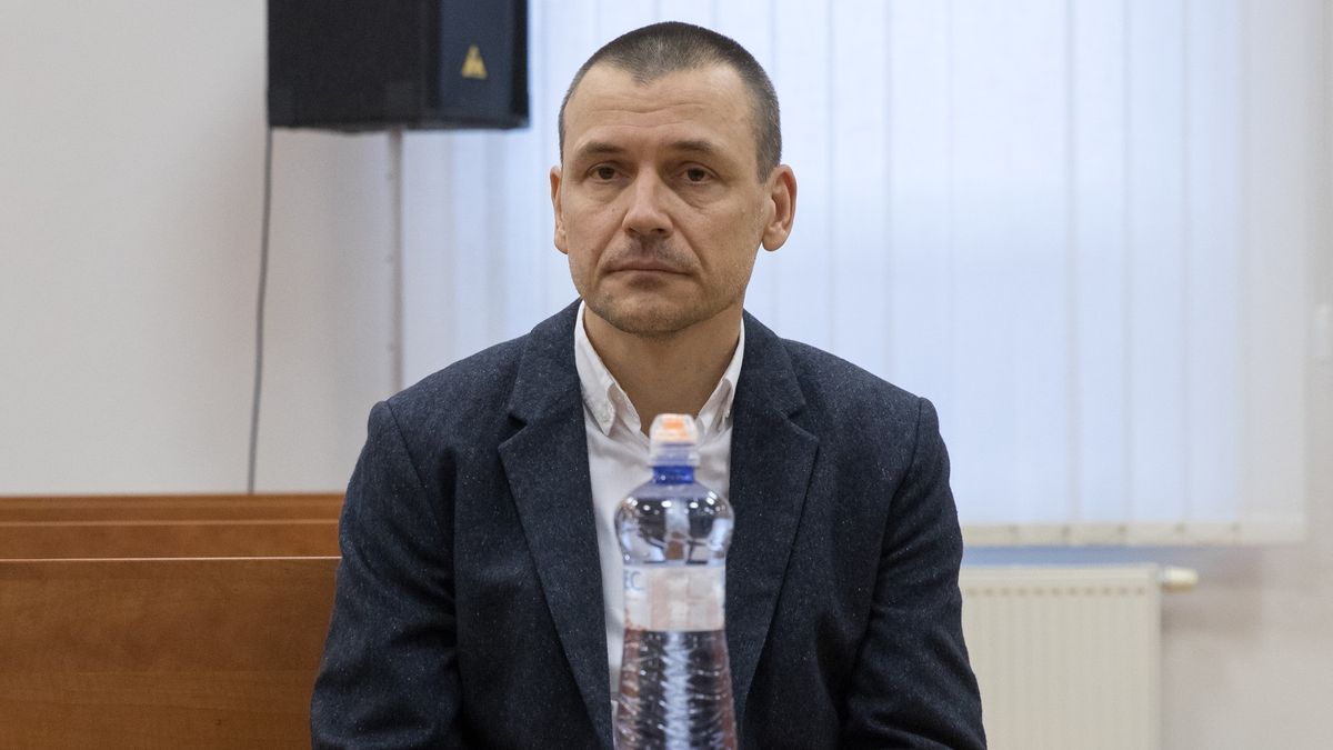 Slovenským novinářům hrozí vězení za vyzrazení utajované informace